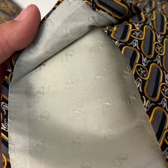 VALENTINO CRAVATTE MENS NECK TIE - Picture 9 of 13